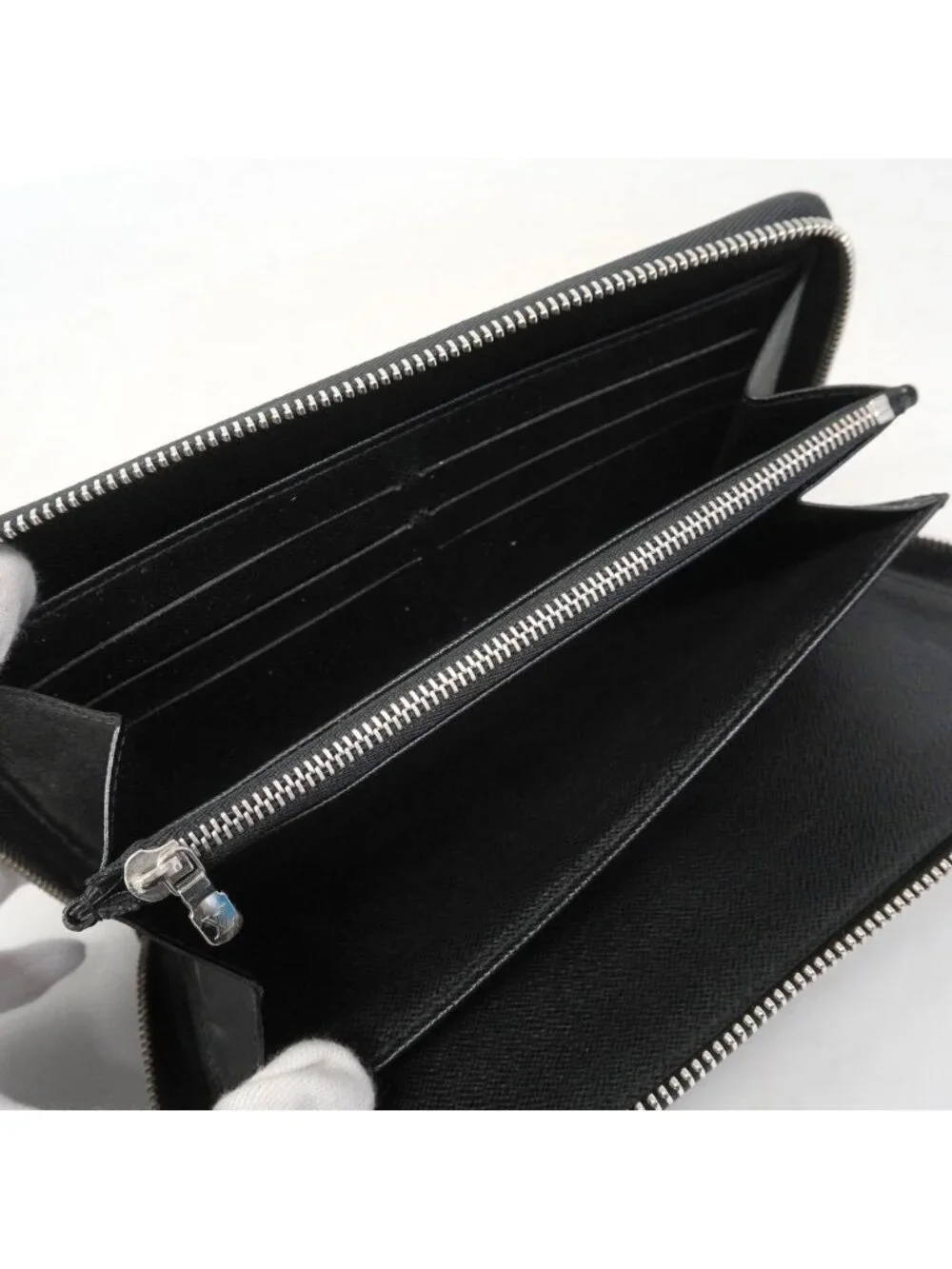 Louis Vuitton Wallet Epi Zippy Organizer NM Noir